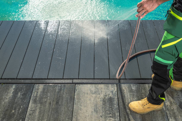 Best Garage Pressure Washing  in Bellevue, MI